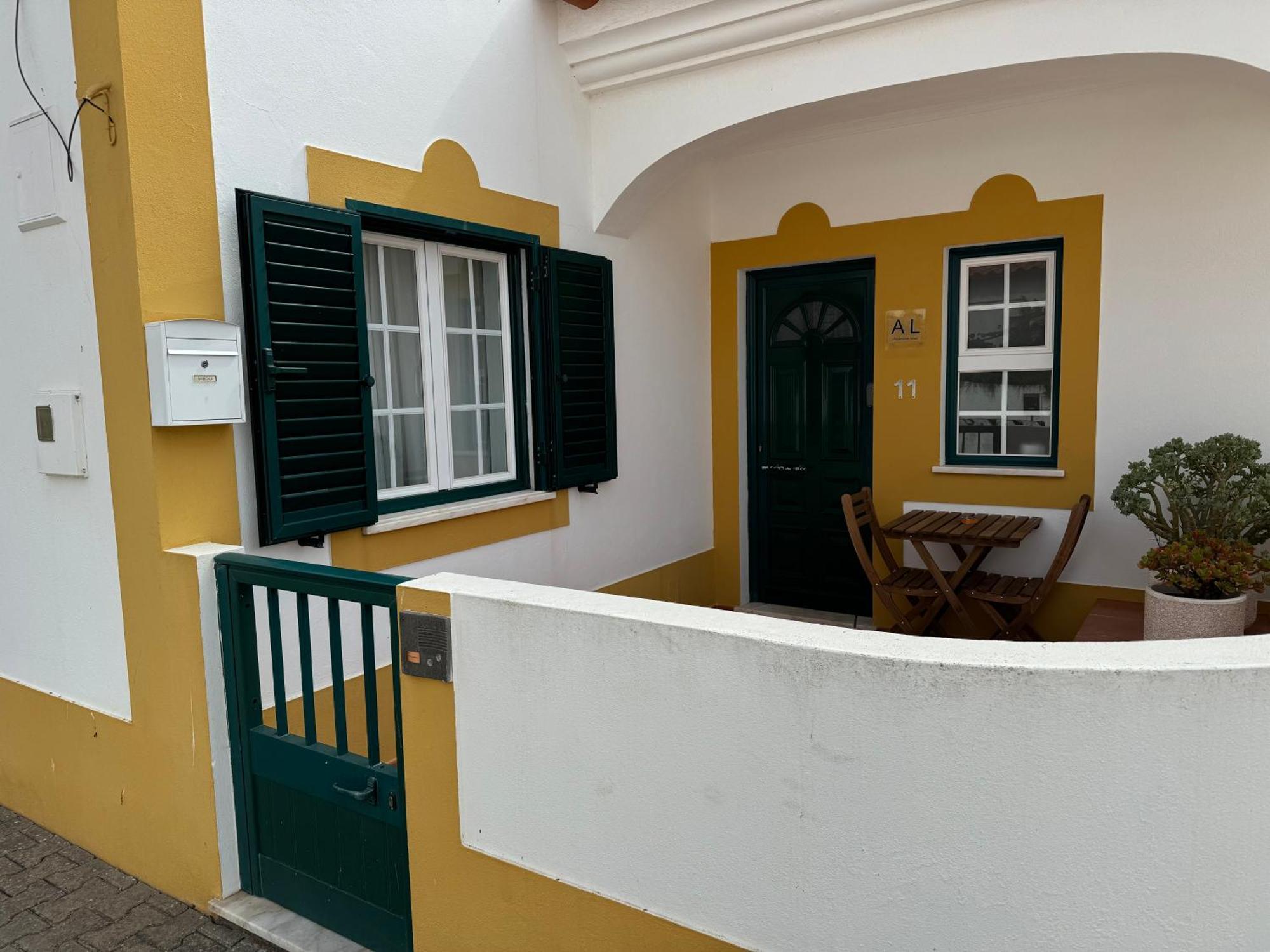 Quarto Duplo Com Terraco E Casa De Banho Privativa - Em Casa De Praia Em Almograve - Trilho Dos Pescadores Odemira Exterior foto